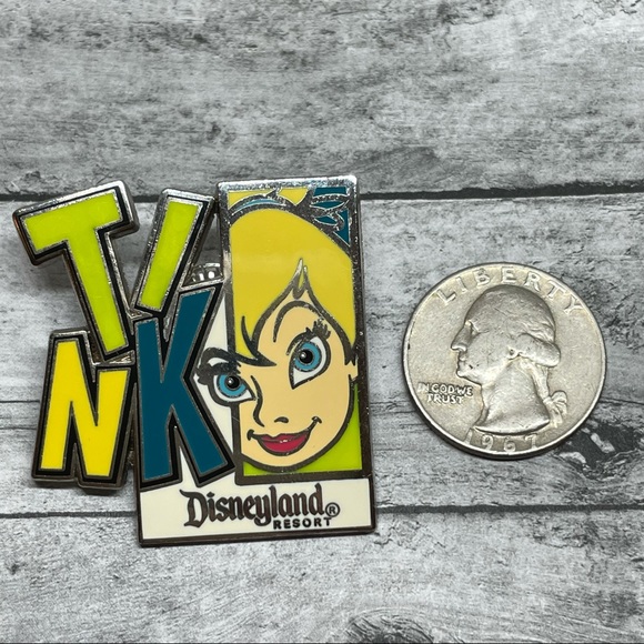 Disneyland Resort Tinkerbell Enamel Trading Pin 2005 - Picture 3 of 5